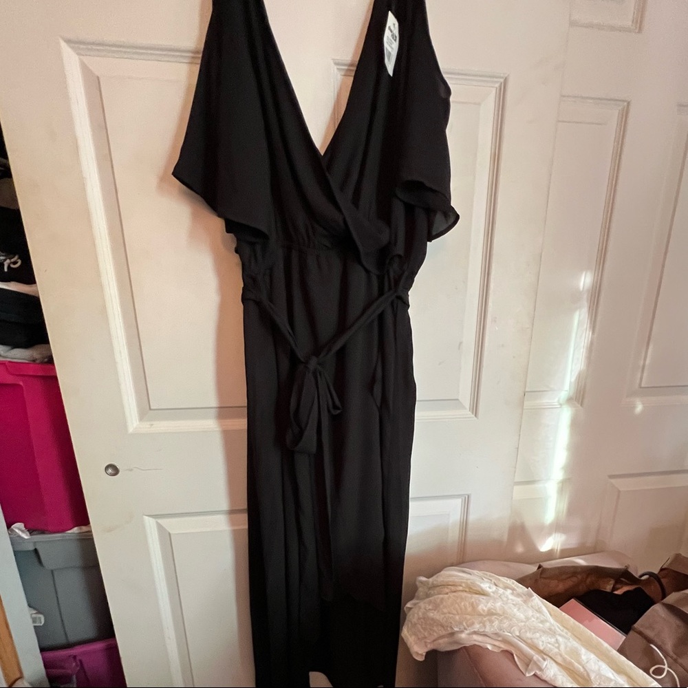NWT Charlotte Rouse Size 3X High Low Dress with exposed shoulder and belt tie